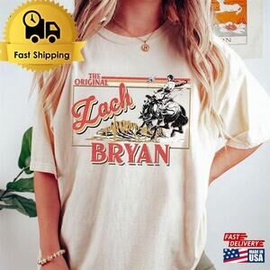 Retro 90S Zach Bryan T-Shirt Boho Shirt Tee Classic